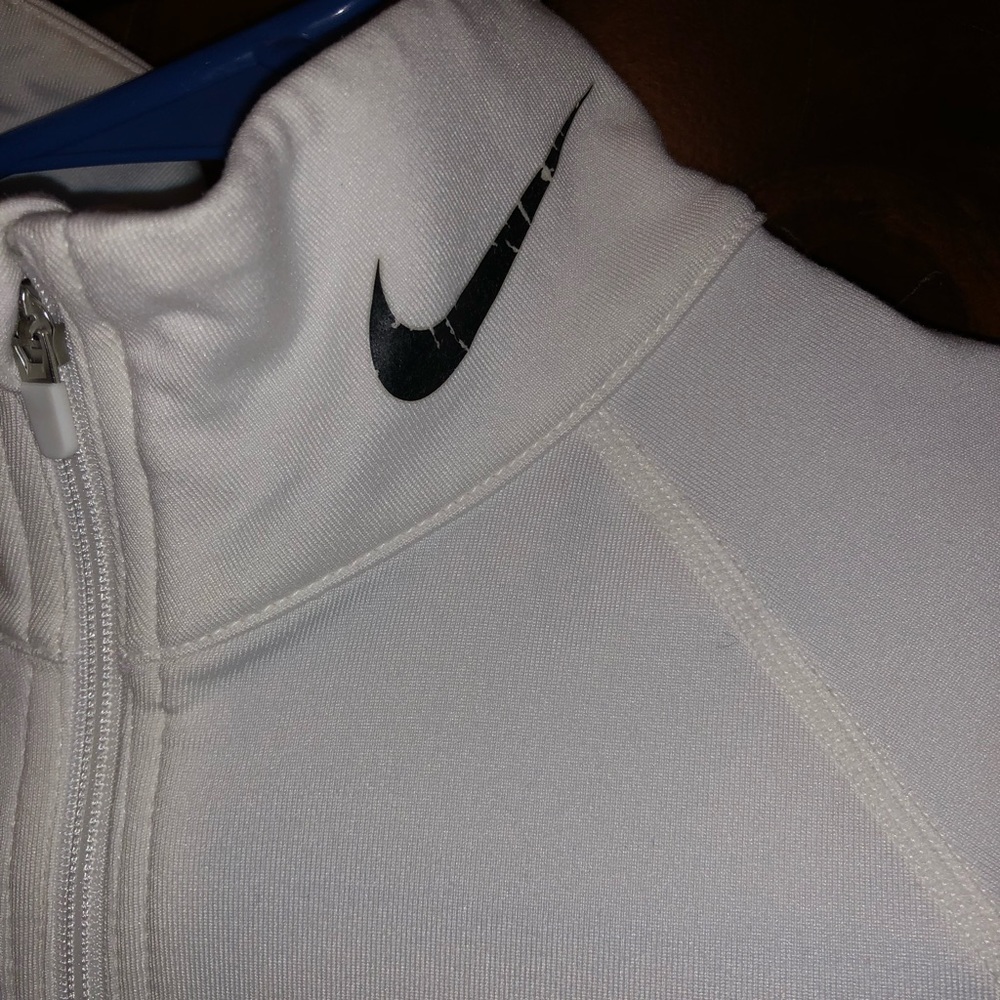 Nike pullover - Picture 2 of 5